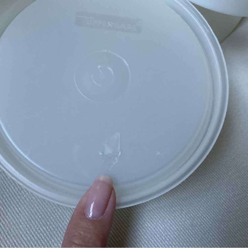 Tupperware Hamburger Patty Press & Keeper, Set of 5 - Picture 8 of 9